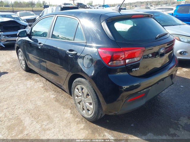 44721257 :رقم المزاد ، 3KPA25AB8JE088655 vin ، 2018 Kia Rio Lx مزاد بيع