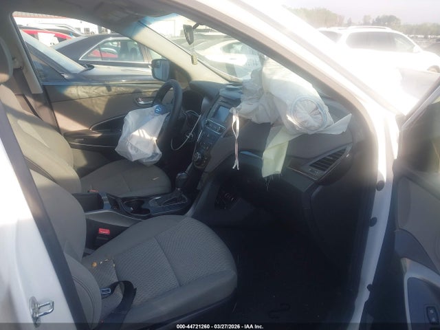 Продаж на аукціоні авто 2018 Hyundai Santa Fe Sport 2.4l, vin: 5NMZT3LB6JH086056, номер лоту: 44721260