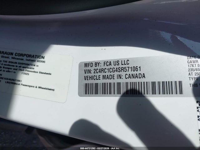 Продажа на аукционе авто 2025 Chrysler Voyager Lx, vin: 2C4RC1CG4SR571061, номер лота: 44721292