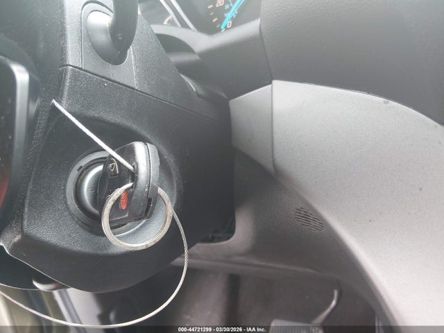 1FMCU0GX9EUA39783 Ford ESCAPE SE
