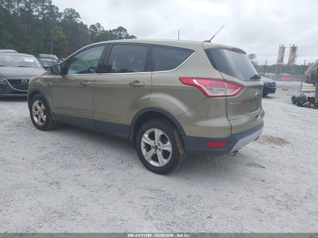 1FMCU0GX9EUA39783 Ford ESCAPE SE