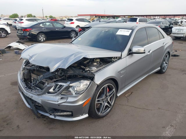 2010 Mercedes-benz E 63 Amg მანქანა იყიდება აუქციონზე, vin: WDDHF7HB3AA152713, აუქციონის ნომერი: 44721308