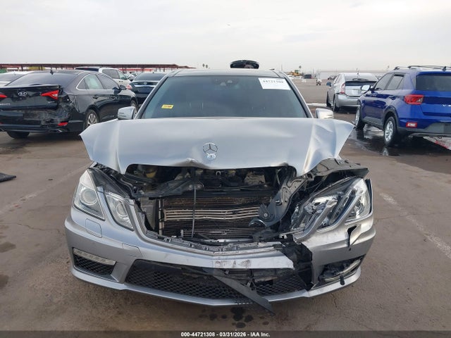 2010 Mercedes-benz E 63 Amg მანქანა იყიდება აუქციონზე, vin: WDDHF7HB3AA152713, აუქციონის ნომერი: 44721308