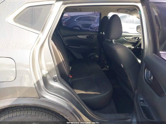 JN1BJ1CR6JW261804 Nissan Rogue Sport S