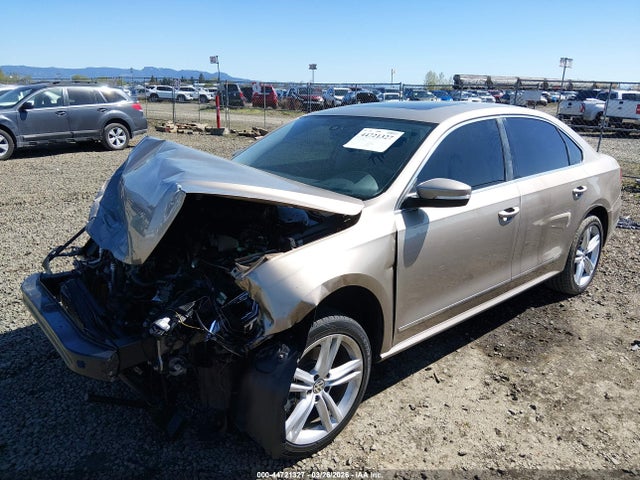 44721327 :رقم المزاد ، 1VWBV7A30FC094249 vin ، 2015 Volkswagen Passat 2.0l Tdi Se مزاد بيع