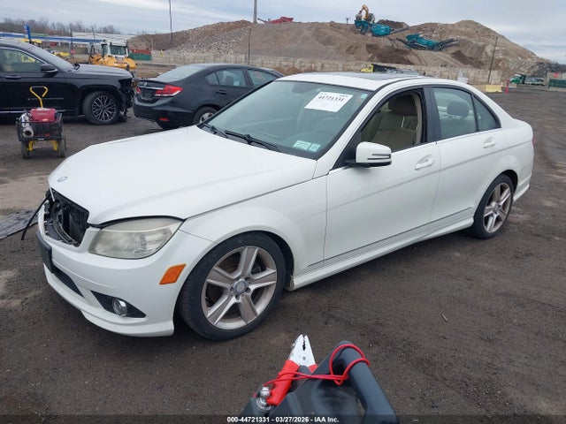 2010 Mercedes-benz C 300 Luxury 4matic/sport 4matic მანქანა იყიდება აუქციონზე, vin: WDDGF8BB5AR131499, აუქციონის ნომერი: 44721331