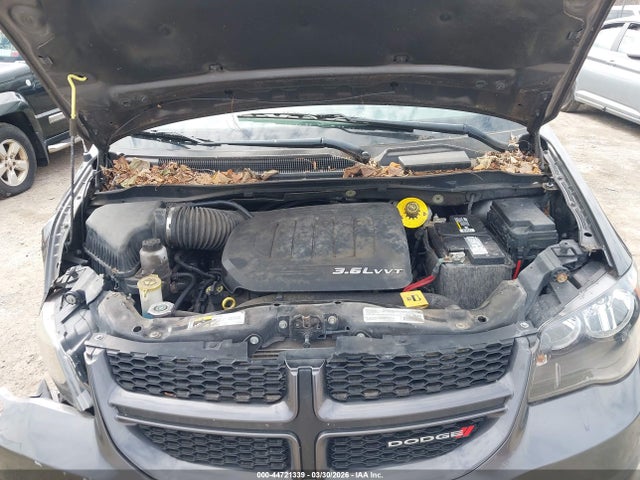 44721339 :رقم المزاد ، 2C4RDGEG7HR798962 vin ، 2017 Dodge Grand Caravan Gt مزاد بيع