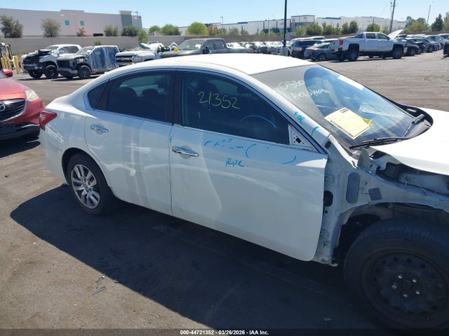 1N4AL3APXJC284056 Nissan Altima 2.5 S