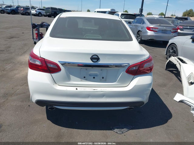 1N4AL3APXJC284056 Nissan Altima 2.5 S