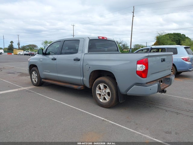 5TFEY5F17KX246033 Toyota Tundra Sr5 5.7l V8
