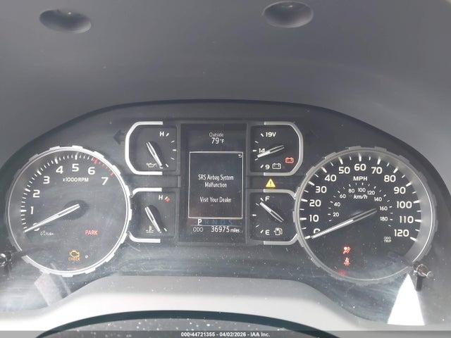 5TFEY5F17KX246033 Toyota Tundra Sr5 5.7l V8