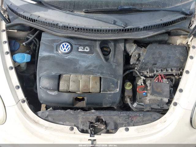 44721395 :رقم المزاد ، 3VWCK21Y03M332283 vin ، 2003 Volkswagen New Beetle Gls مزاد بيع