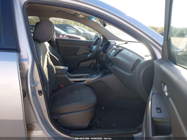 2012 Kia Sportage Lx მანქანა იყიდება აუქციონზე, vin: KNDPB3A25C7238738, აუქციონის ნომერი: 44721399