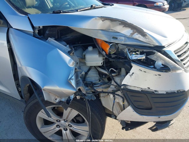 2012 Kia Sportage Lx მანქანა იყიდება აუქციონზე, vin: KNDPB3A25C7238738, აუქციონის ნომერი: 44721399