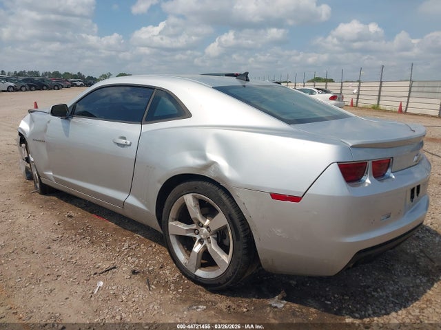 2010 CHEVROLET CAMARO 2G1FC1EV0A9187333 Photo 2