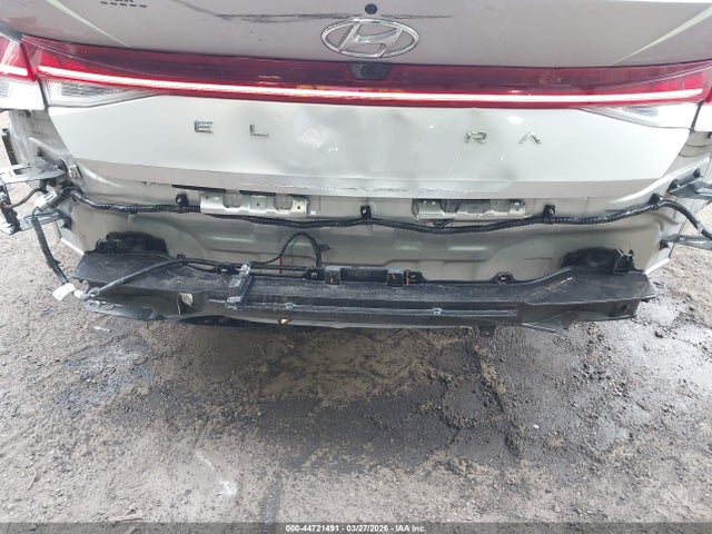 2022 HYUNDAI ELANTRA 5NPLN4AG3NH056557 Photo 5