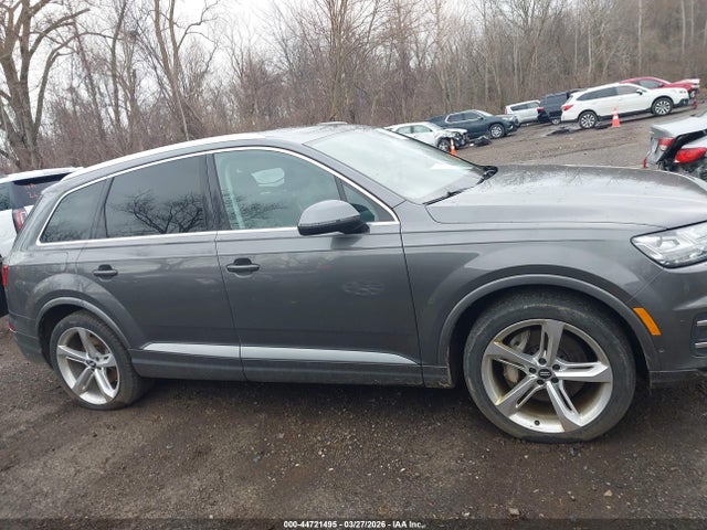 2019 Audi Q7 55 Premium მანქანა იყიდება აუქციონზე, vin: WA1VAAF79KD025112, აუქციონის ნომერი: 44721495
