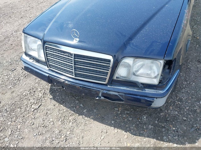 Aukcja sprzedaży 1994 Mercedes-benz E 320, vin: WDBEA92E9RF285659, numer aukcji: 44721516