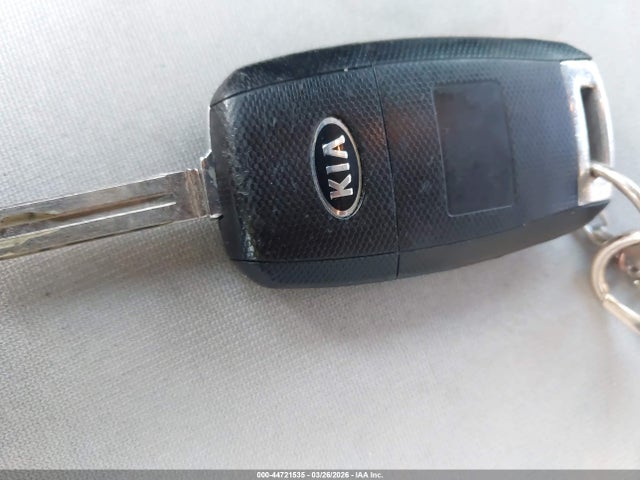 2015 Kia Optima Lx მანქანა იყიდება აუქციონზე, vin: KNAGM4A71F5645173, აუქციონის ნომერი: 44721535