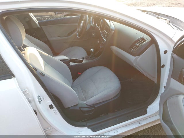 2015 Kia Optima Lx მანქანა იყიდება აუქციონზე, vin: KNAGM4A71F5645173, აუქციონის ნომერი: 44721535
