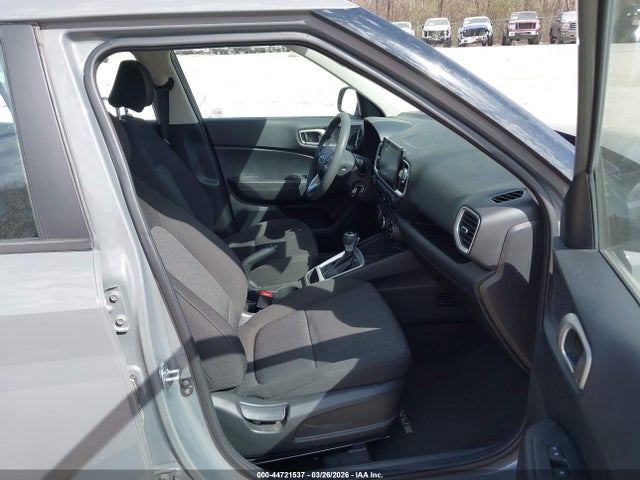 44721537 :رقم المزاد ، KMHRB8A35MU064358 vin ، 2021 Hyundai Venue Se مزاد بيع