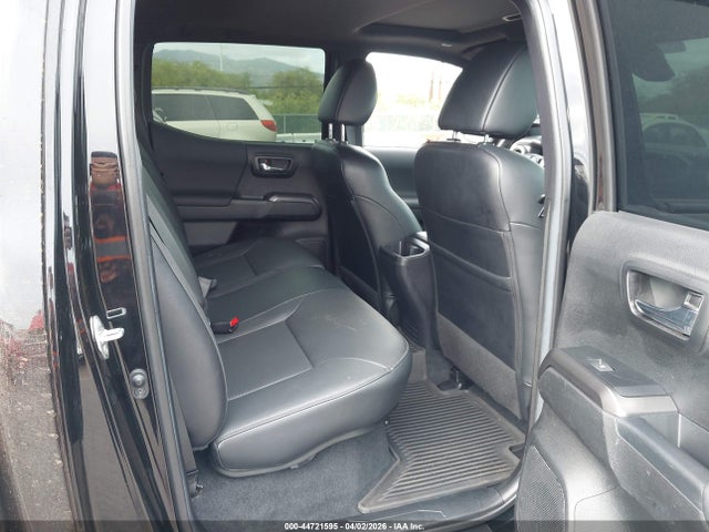 Toyota Tacoma 2022 3TYCZ5AN5NT065770 Image 8