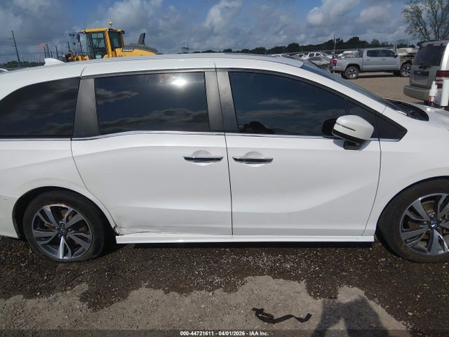 Продажа на аукционе авто 2022 Honda Odyssey Touring, vin: 5FNRL6H82NB057286, номер лота: 44721611