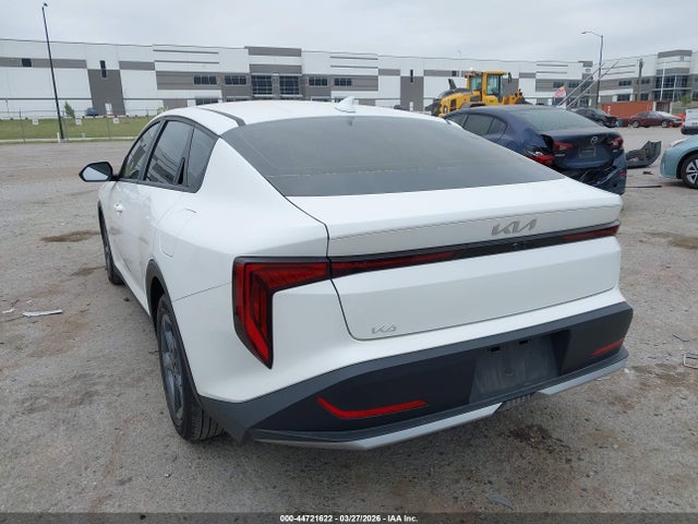 Продажа на аукционе авто 2025 Kia K4 Lxs, vin: 3KPFT4DE1SE215671, номер лота: 44721622