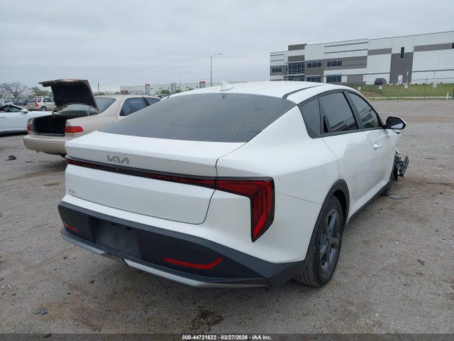Продажа на аукционе авто 2025 Kia K4 Lxs, vin: 3KPFT4DE1SE215671, номер лота: 44721622