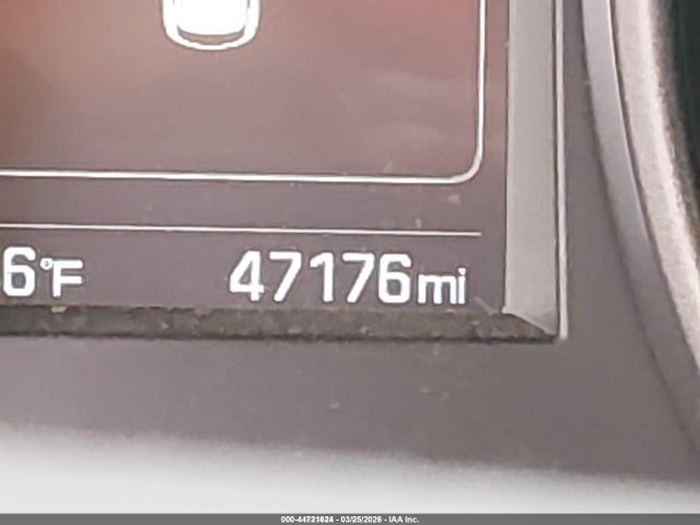 5NMZTDLB9JH098577 Hyundai Santa Fe Sport 2.4l