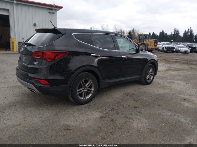 5NMZTDLB9JH098577 Hyundai Santa Fe Sport 2.4l