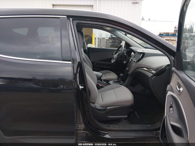 5NMZTDLB9JH098577 Hyundai Santa Fe Sport 2.4l