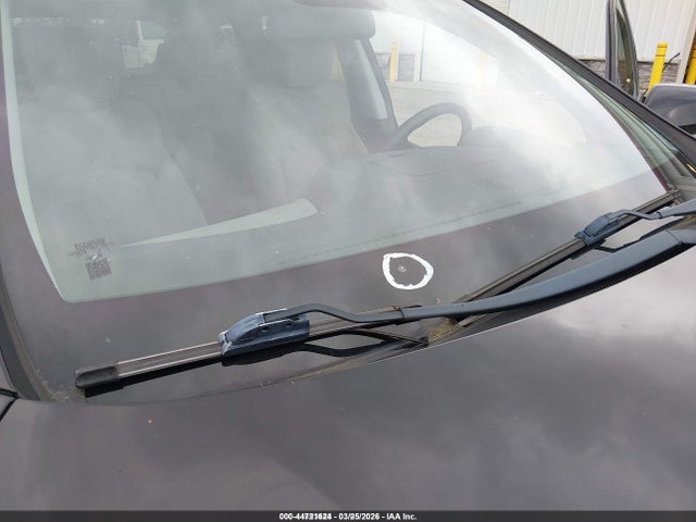 5NMZTDLB9JH098577 Hyundai Santa Fe Sport 2.4l