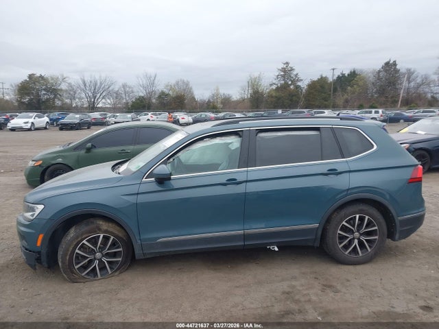 Продажа на аукционе авто 2021 Volkswagen Tiguan 2.0t Se/2.0t Se R-line Black/2.0t Sel, vin: 3VV2B7AX4MM128804, номер лота: 44721637