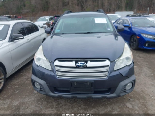 Продаж на аукціоні авто 2014 Subaru Outback 2.5i Premium, vin: 4S4BRBCC0E3238156, номер лоту: 44721640