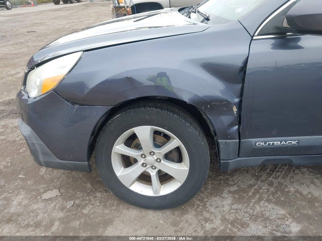 Продаж на аукціоні авто 2014 Subaru Outback 2.5i Premium, vin: 4S4BRBCC0E3238156, номер лоту: 44721640