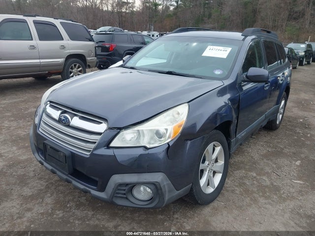 Продаж на аукціоні авто 2014 Subaru Outback 2.5i Premium, vin: 4S4BRBCC0E3238156, номер лоту: 44721640