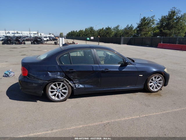 44721645 :رقم المزاد ، WBAPH77549NL84959 vin ، 2009 Bmw 328i مزاد بيع