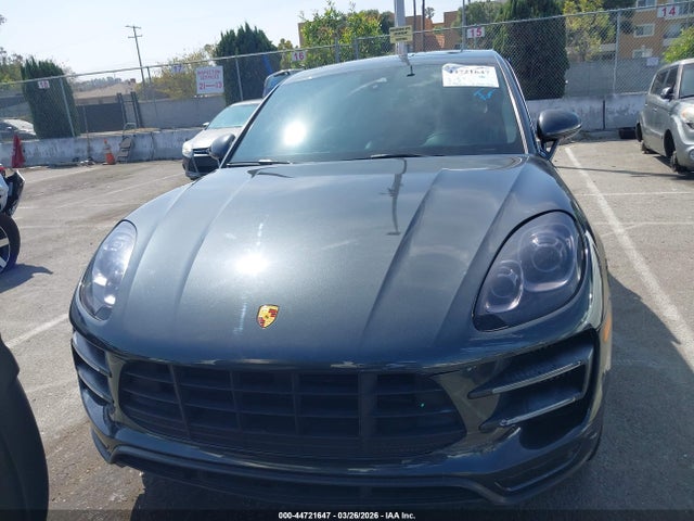 Porsche Macan Turbo 2017 WP1AF2A53HLB60455 Image 12