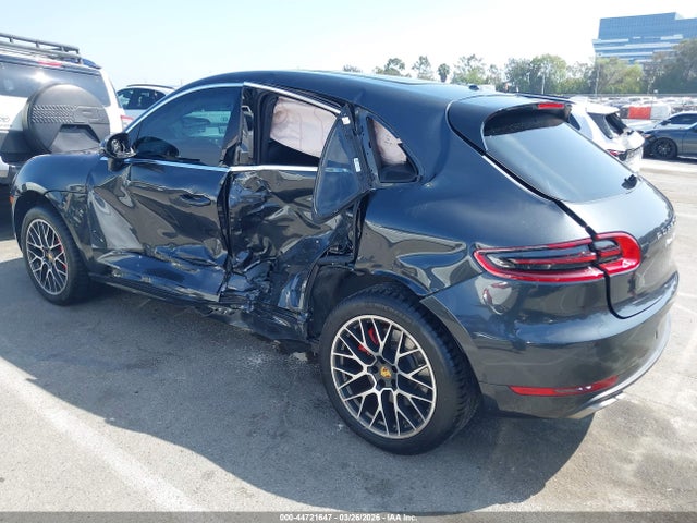 Porsche Macan Turbo 2017 WP1AF2A53HLB60455 Image 3