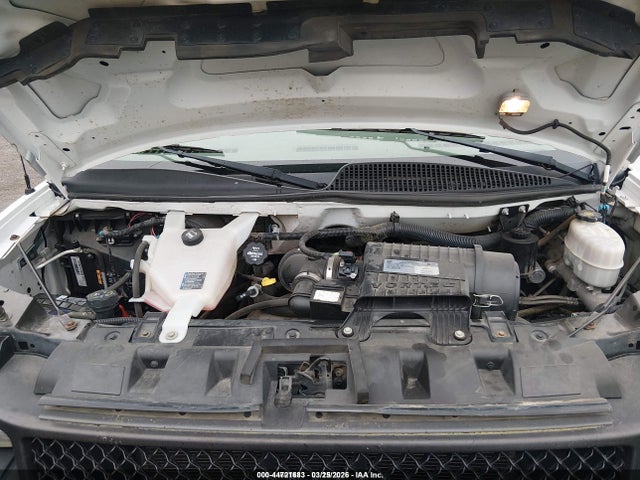 1GNWGEFG4H1100834 Chevrolet Express 2500 Ls
