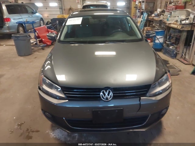 Auction sale of the 2011 Volkswagen Jetta 2.5l Sel, vin: 3VWLX7AJ3BM331757, lot number: 44721747