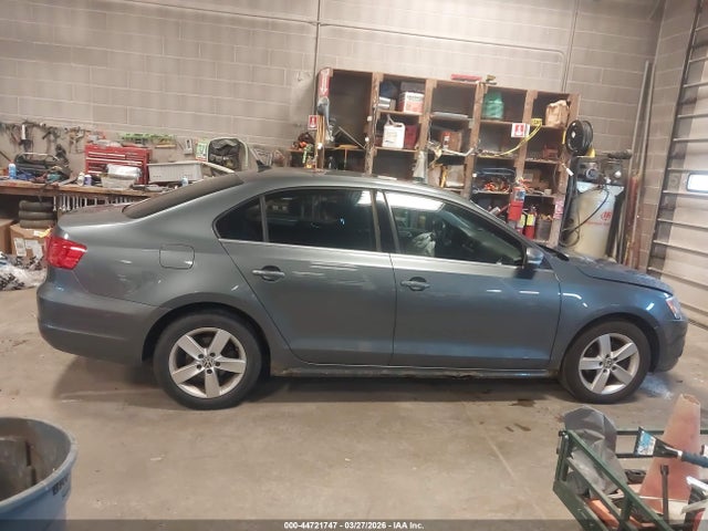 Auction sale of the 2011 Volkswagen Jetta 2.5l Sel, vin: 3VWLX7AJ3BM331757, lot number: 44721747