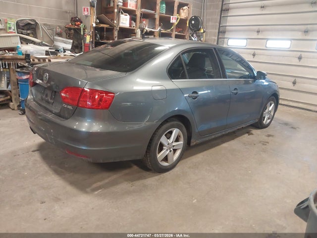 Auction sale of the 2011 Volkswagen Jetta 2.5l Sel, vin: 3VWLX7AJ3BM331757, lot number: 44721747