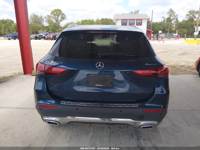 Продаж на аукціоні авто 2022 Mercedes-benz Gla 250 4matic, vin: W1N4N4HB4NJ340889, номер лоту: 44721767