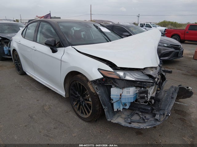 Toyota Camry Xse Hybrid 2022 4T1K31AK6NU041413 главное изображение