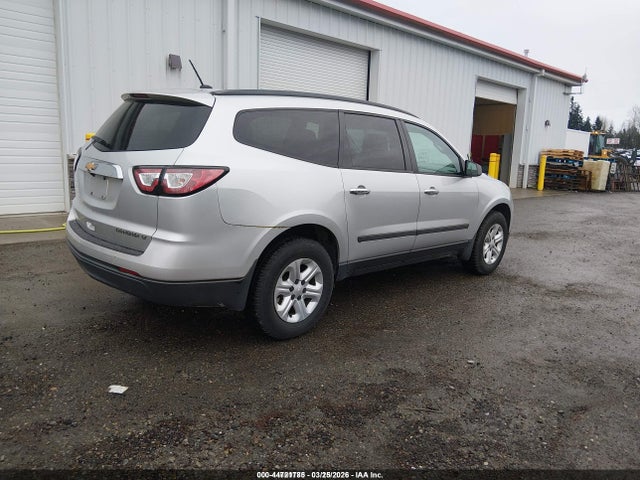 Chevrolet Traverse Ls 2015 1GNKRFED6FJ340051 Image 4