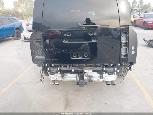 SALEWFFE8S2374091 Land Rover Defender 130 P500 V8