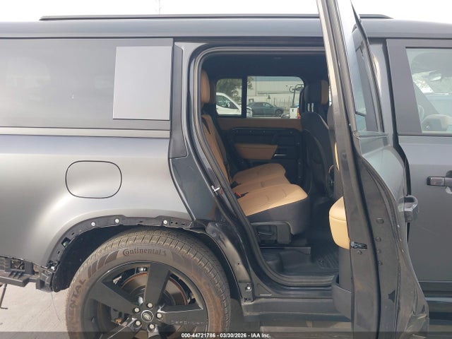 SALEWFFE8S2374091 Land Rover Defender 130 P500 V8