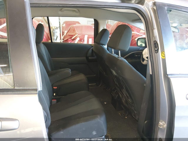44721791 :رقم المزاد ، JM1CW2CL8E0175858 vin ، 2014 Mazda Mazda5 Touring مزاد بيع